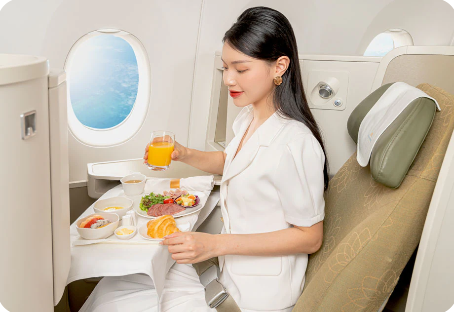 Vietnam Airlines Business Class meals