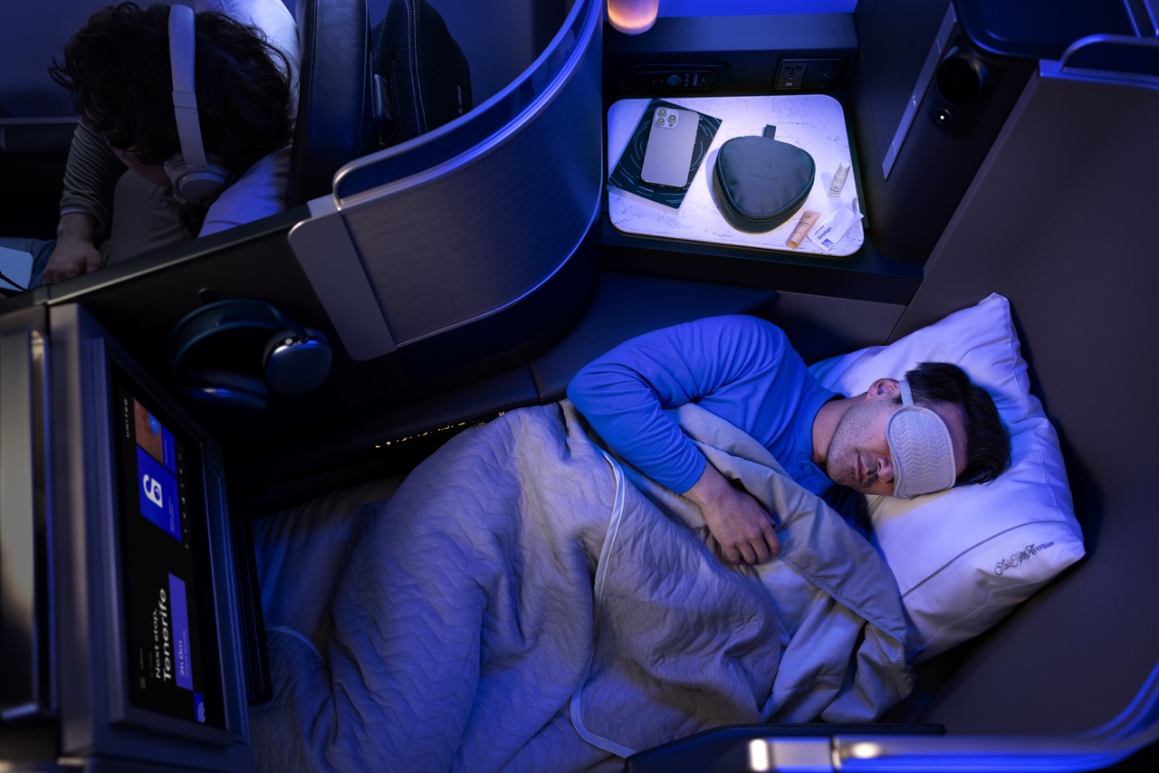 United Airlines Business Class North America Airfare