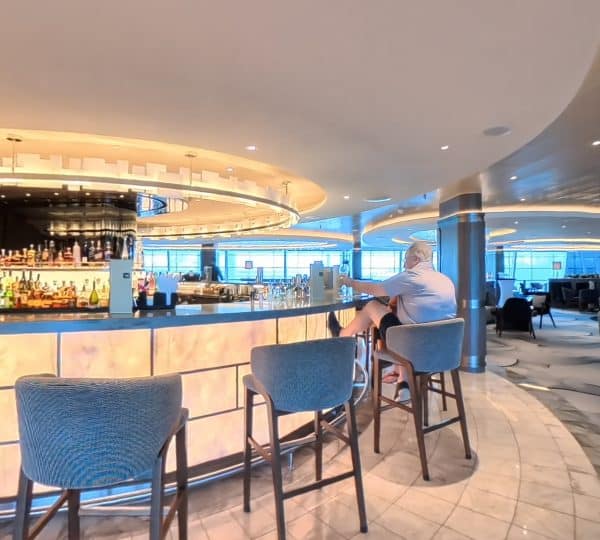 Horizons Bar Oceania Allura